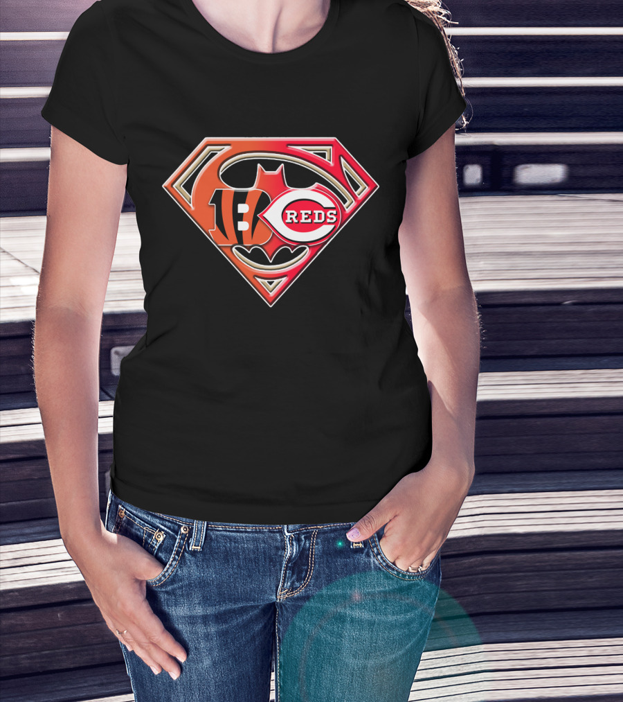 Cincinnati Bengals Reds Superman Batman Logo Fusion T-Shirt