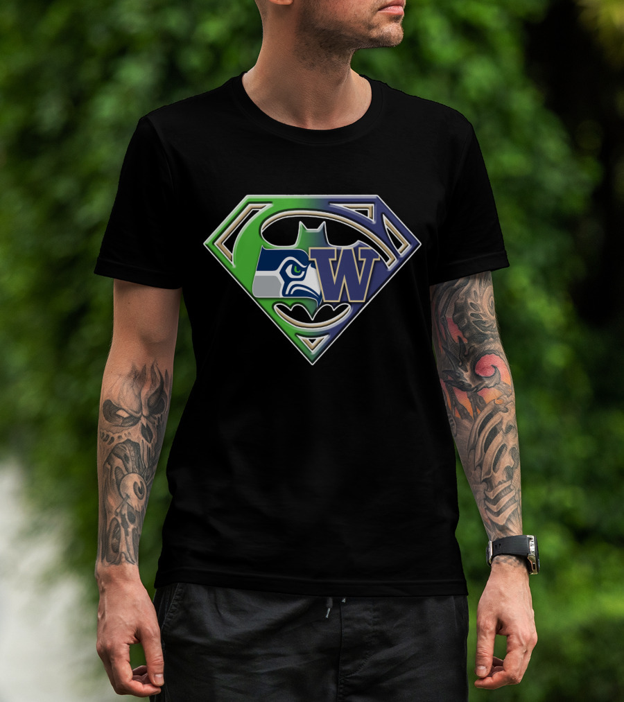 Superman Logo Seattle Seahawks Washington Huskies Bat 111 T-Shirt