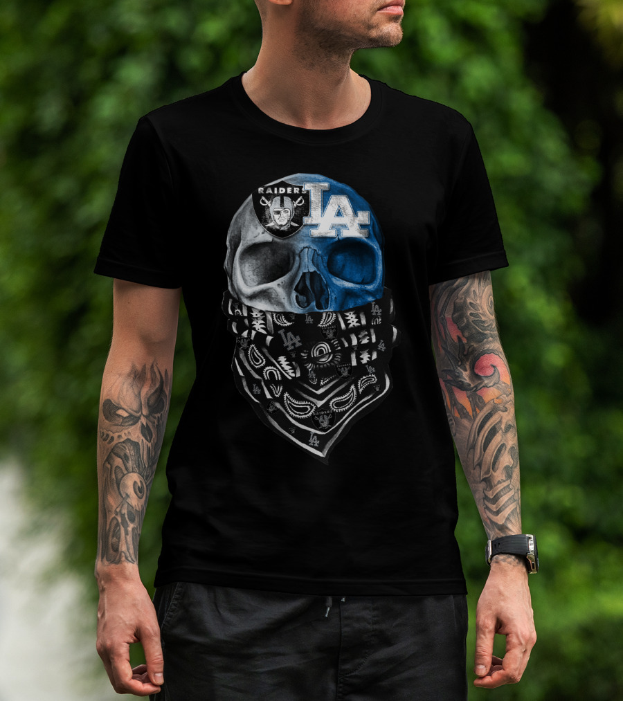 Raider La Bandana Skull T-Shirt