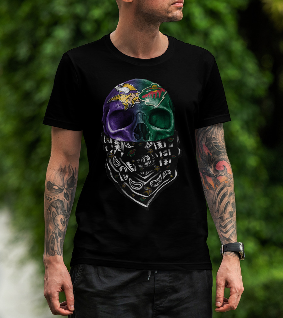 Minnesota Vikings Wild Skull Bandana T-Shirt