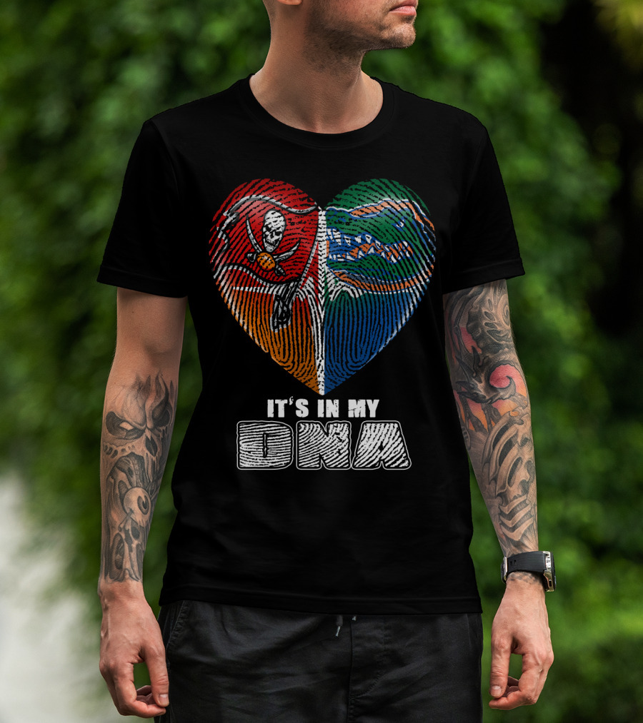 It's In My Dna Buccaneers Gators Heart Fingerprint T-Shirt
