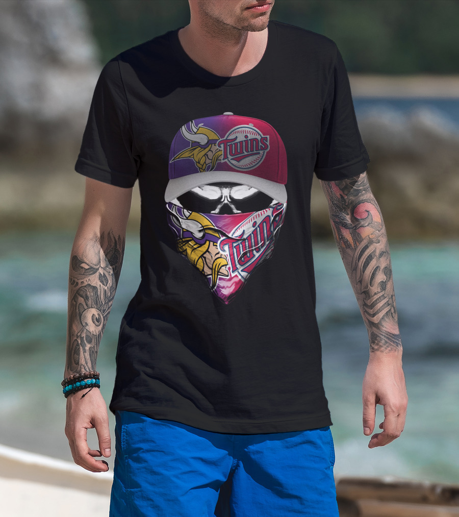 Twins Vikings Crossover Skum 135 Fan Gear T-Shirt