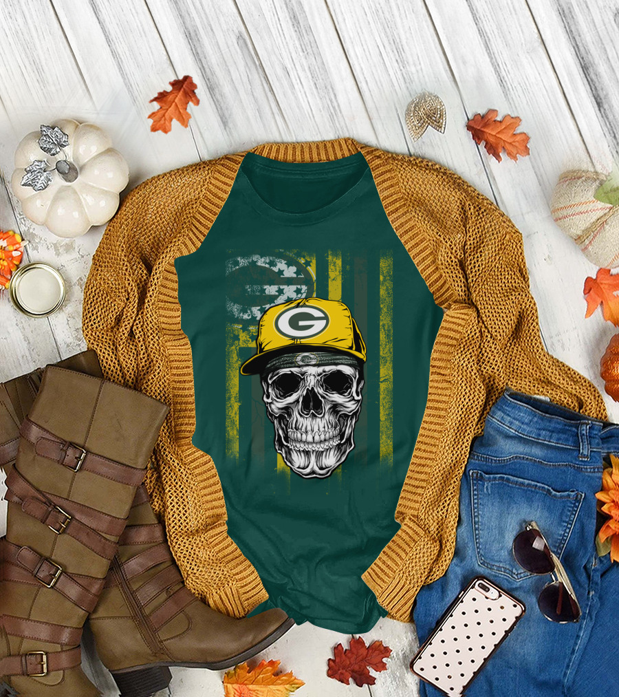Green Bay Packers Skull With Cap And Distressed Flag T-Shirt