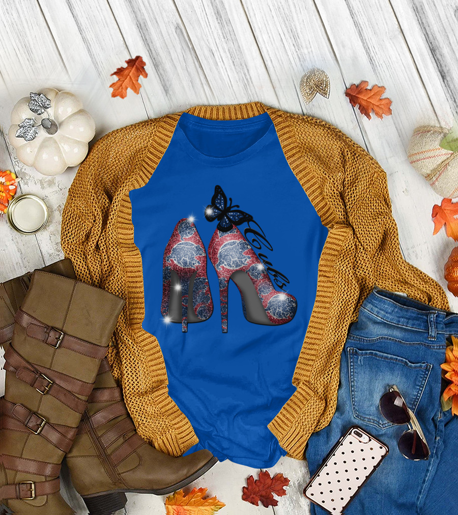 Cubs High Heels With Butterfly Accent T-Shirt