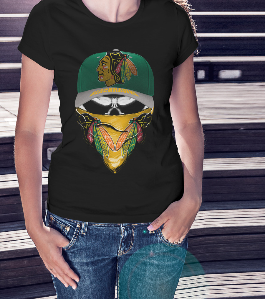 Chicago Blackhawks Logo Cap And Mask Combo T-Shirt
