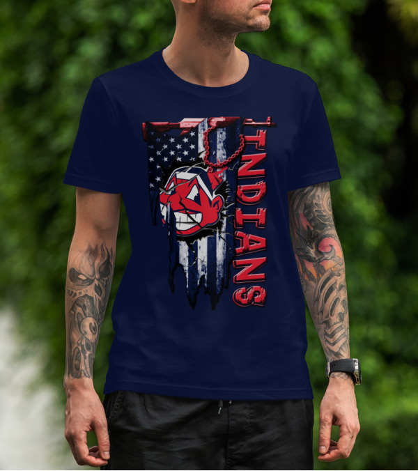 Cleveland Indians Vintage Chief Wahoo With American Flag And Red Chain T-Shirt