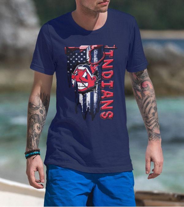 Cleveland Indians Vintage Chief Wahoo With American Flag And Red Chain T-Shirt