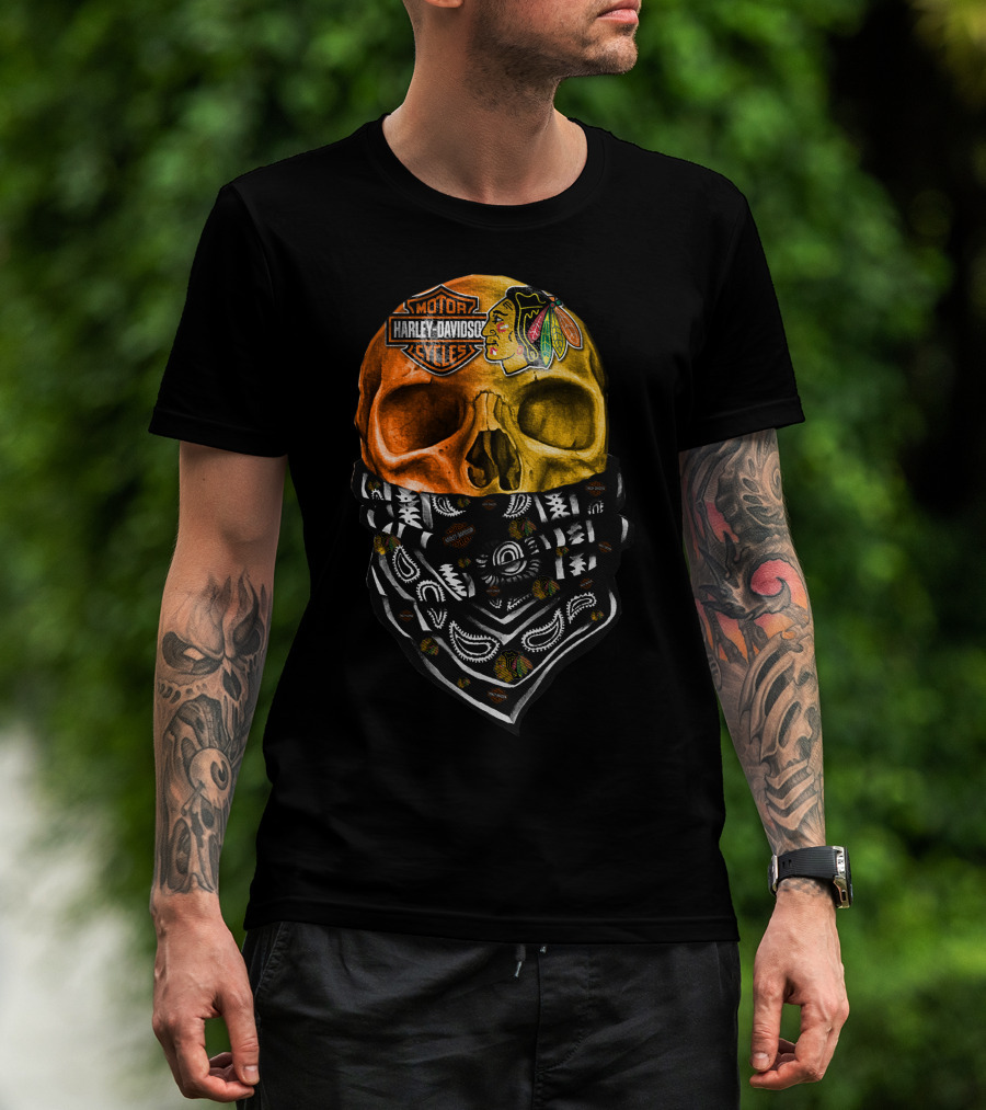 Harley Davidson Motorcycles Skull With Blackhawks Bandana T-Shirt
