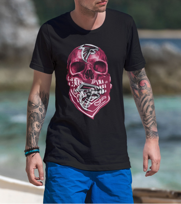 Atlanta Falcons Skull Bandana T-Shirt