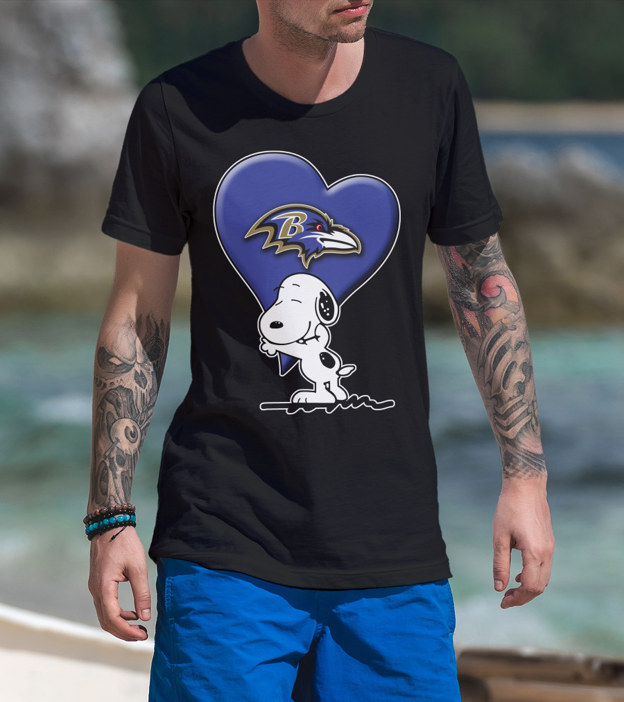 Snoopy Hugging Baltimore Ravens Heart T-Shirt