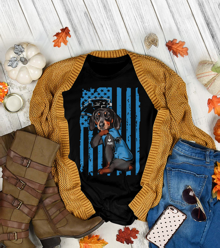 Dachshund Carolina Panthers I Love Mom T-Shirt