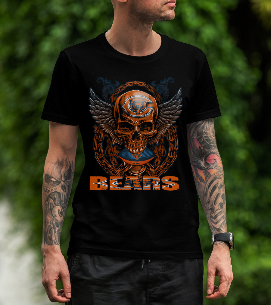 Skullfb Winged Skull With Chicago Bears Football Helmet And Chains BEARS T-Shirt