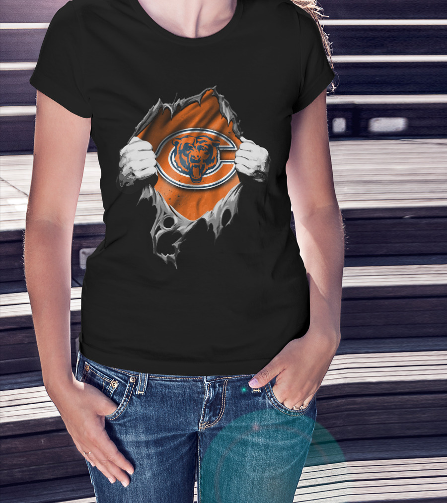 Chicago Bears Rip Through Logo Torn T-Shirt