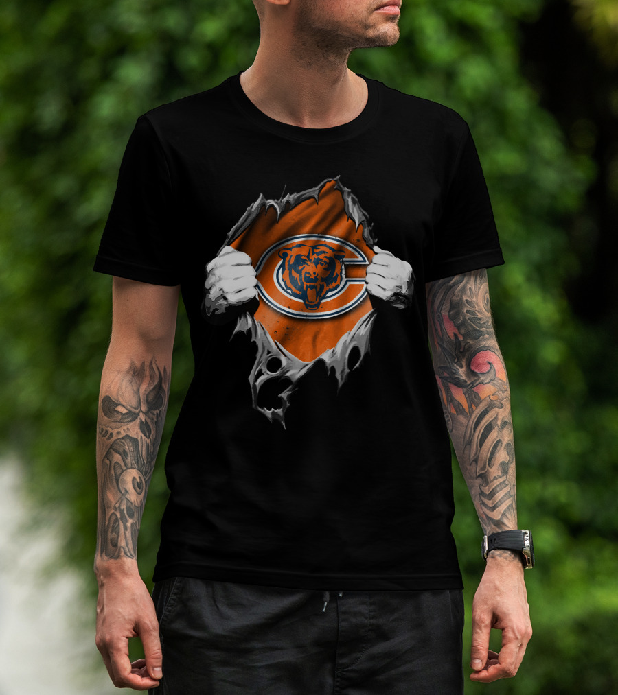 Chicago Bears Rip Through Logo Torn T-Shirt