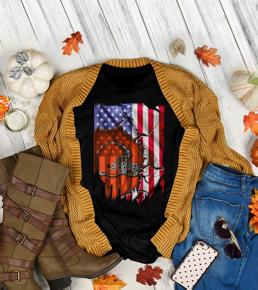 American Flag Cleveland Browns Helmet Stars And Stripes T-Shirt