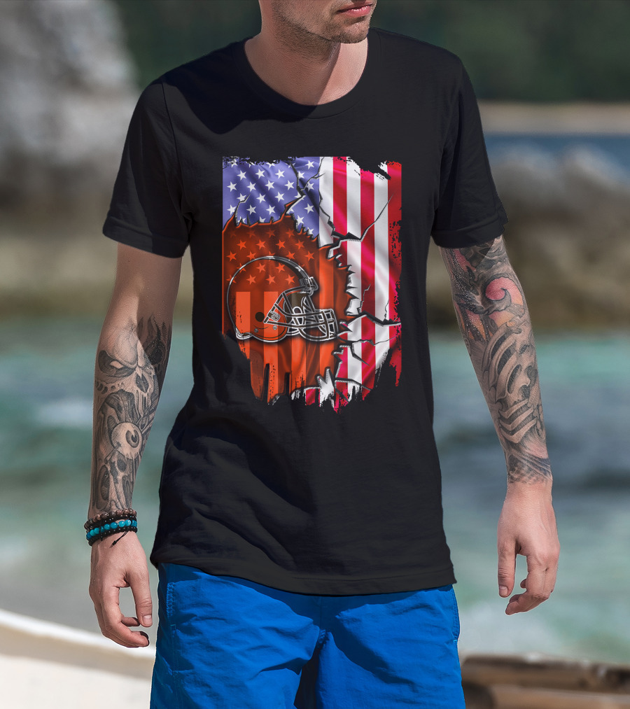 American Flag Cleveland Browns Helmet Stars And Stripes T-Shirt
