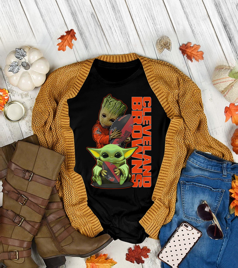 CLEVELAND BROWNS Groot and Baby Yoda Holding Football T-Shirt