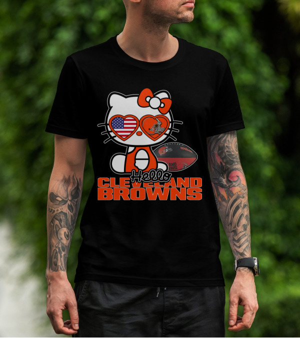 Hello Kitty Cleveland Browns Football USA Hearts T-Shirt