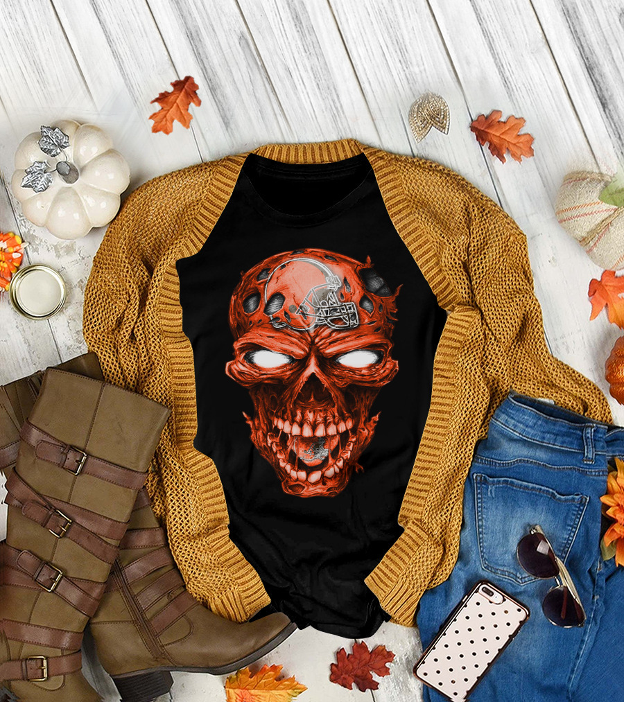 Skull Cleveland Browns Halloween Football Helmet T-Shirt