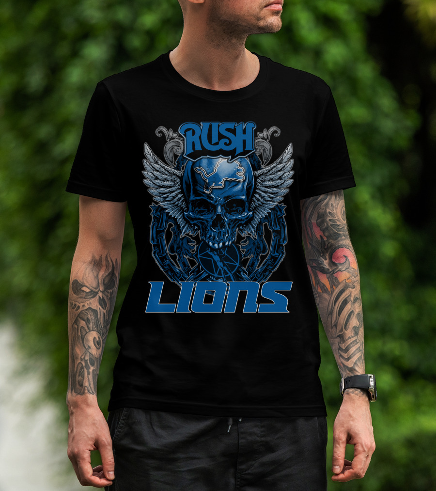 RUSH DETROIT LIONS Skull Winged Chain T-Shirt
