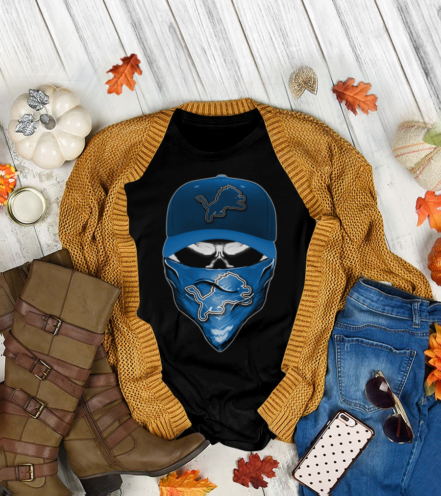 Skull Detroit Lions Hat and Mask T-Shirt