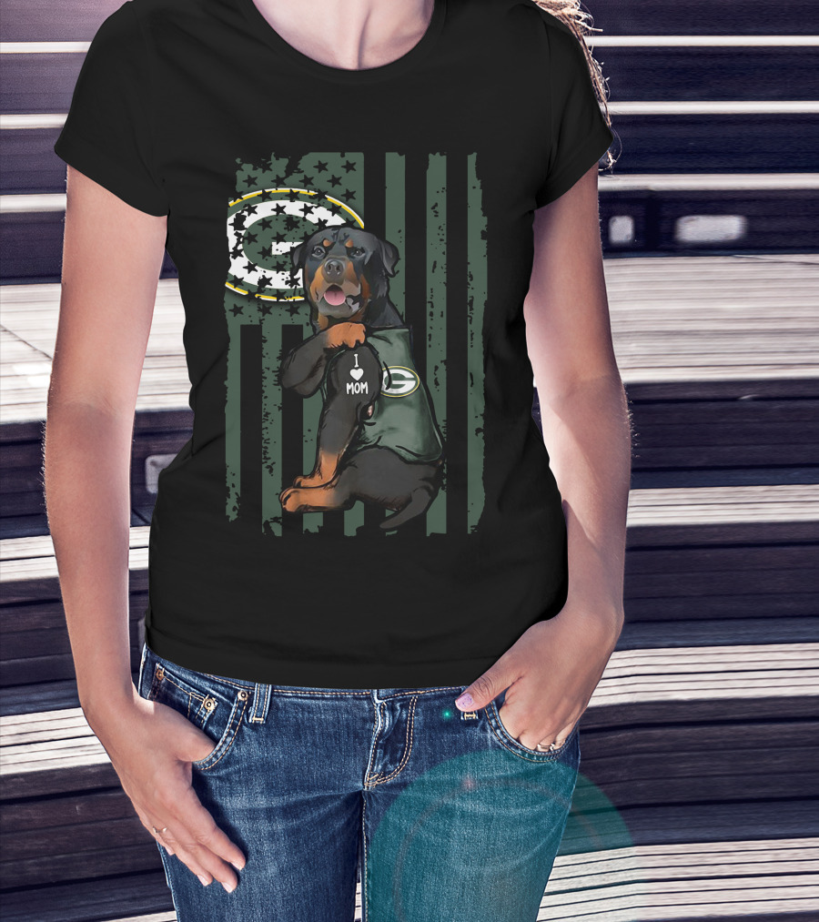 Rottweiler I Love Mom Green Bay Packers Logo Patriotic Flag T-Shirt
