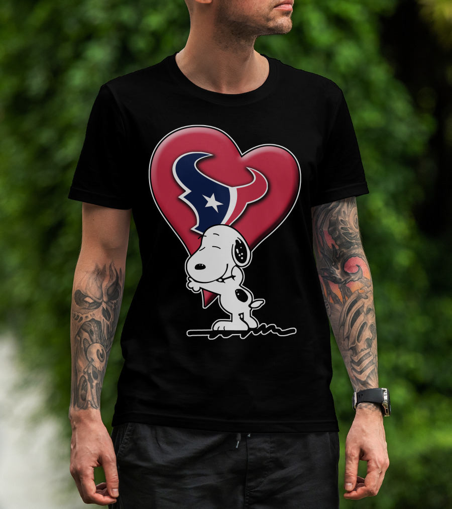 Snoopy Hugging Houston Texans Heart T-Shirt