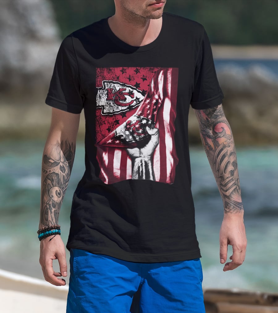 Kansas City Chiefs Flag And Stars Design With Fist T-Shirt
