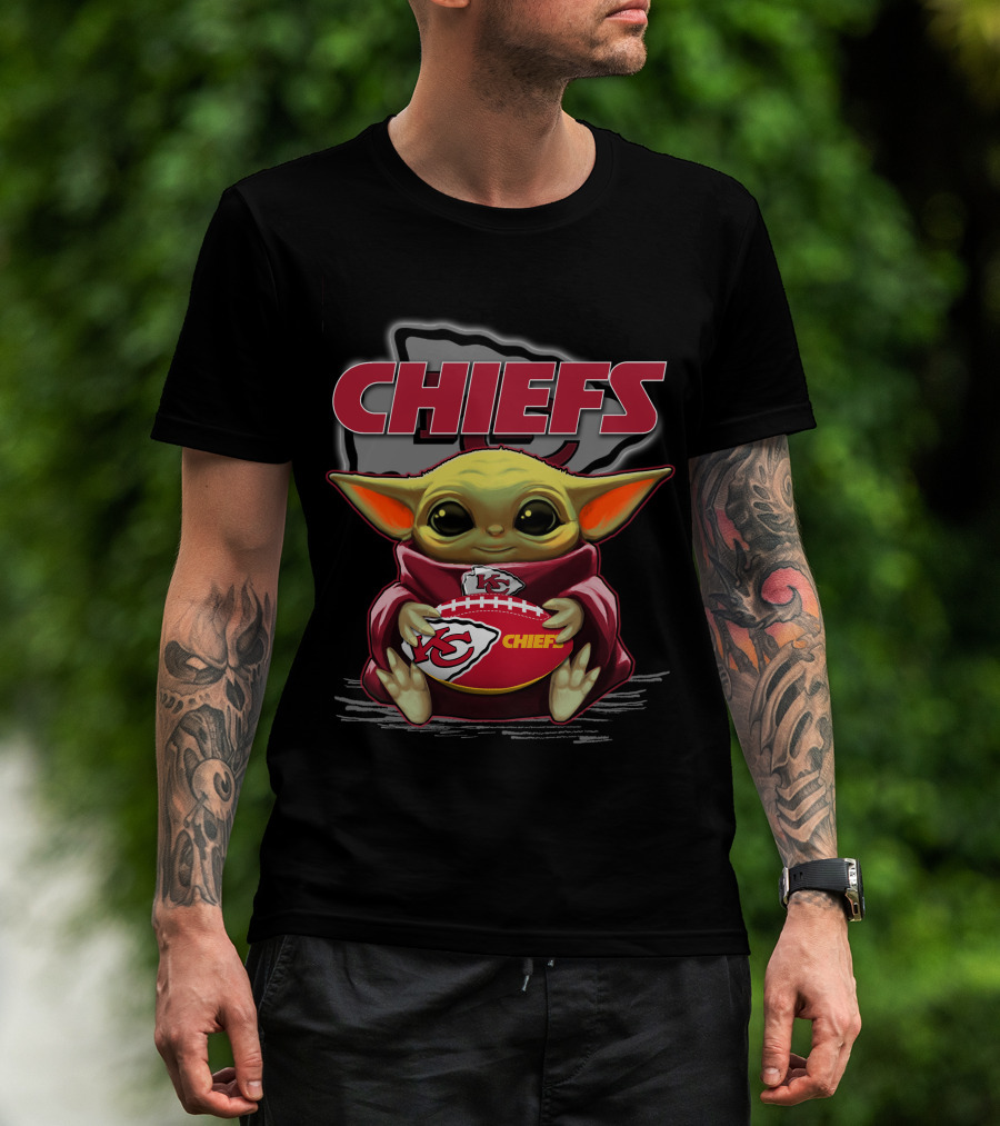 CHIEFS Yoda Holding Kansas City Football T-Shirt