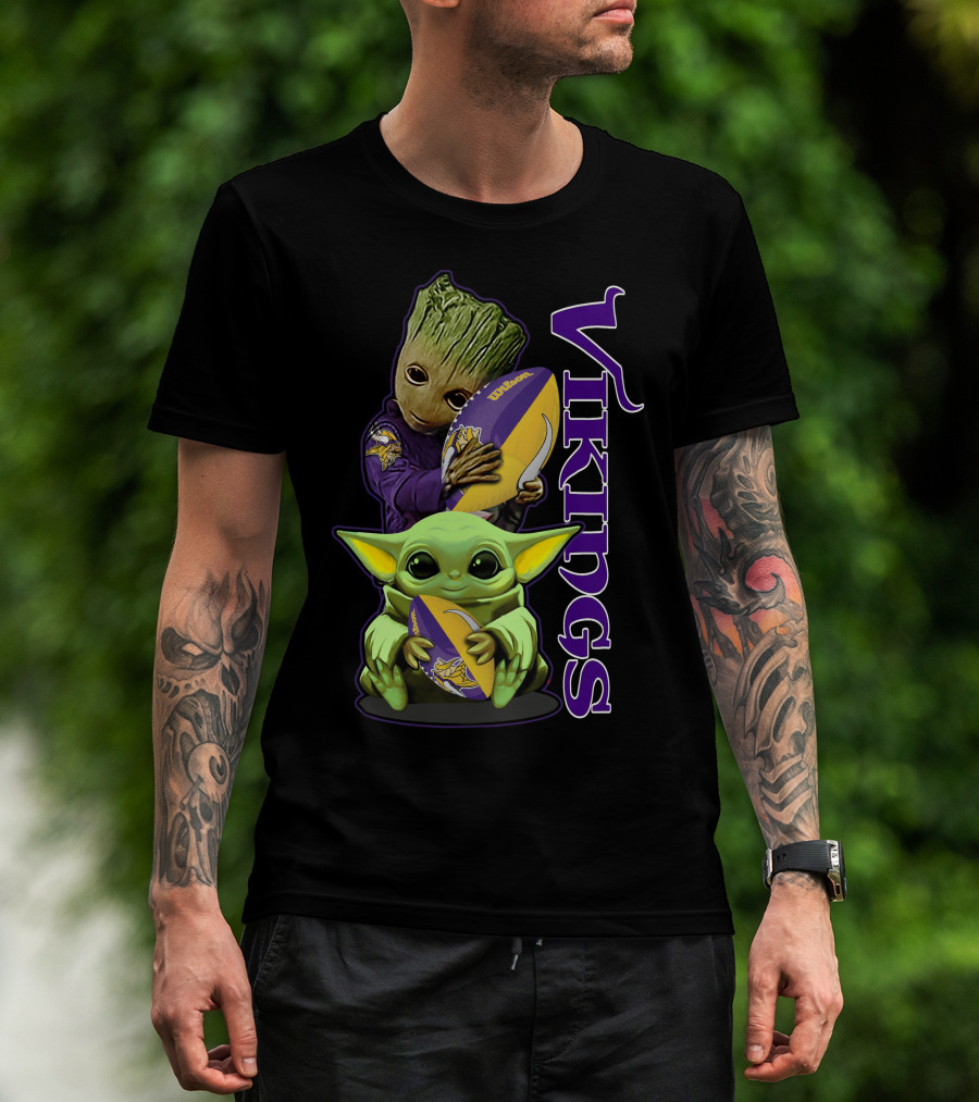 Grzd Minnesota Vikings Groot And Baby Yoda Football Fan T-Shirt