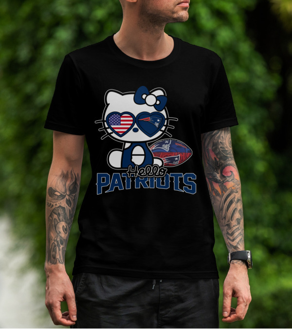 Hello Kitty New England Patriots Football Fan Icon With American Flag Sunglasses T-Shirt