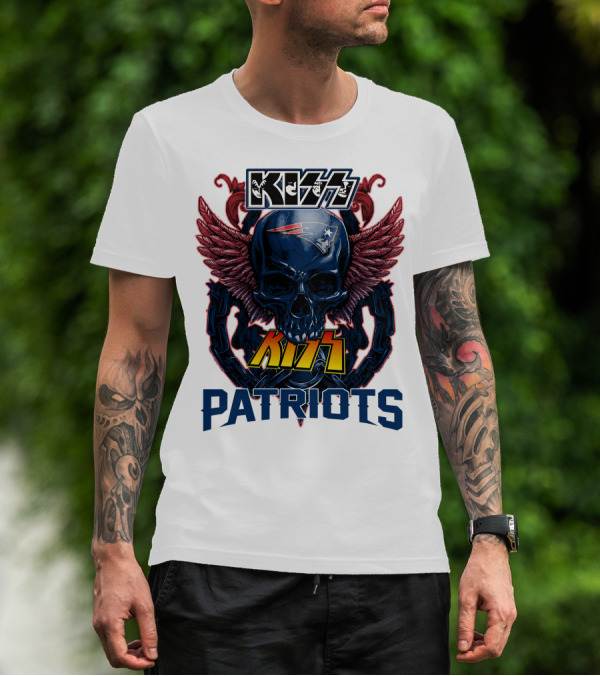 KISS Patriots Skull With Wings New England Patriots T-Shirt