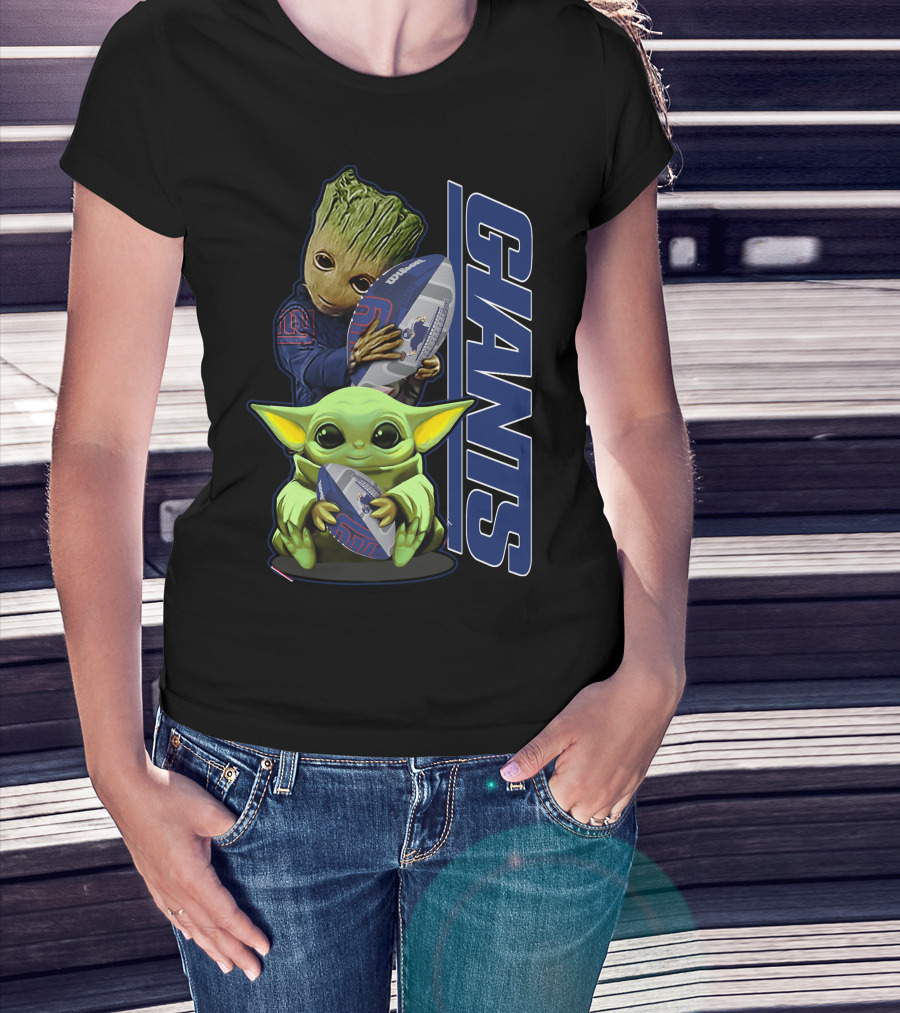 Grzd New York Giants Baby Groot And Grogu Football T-Shirt