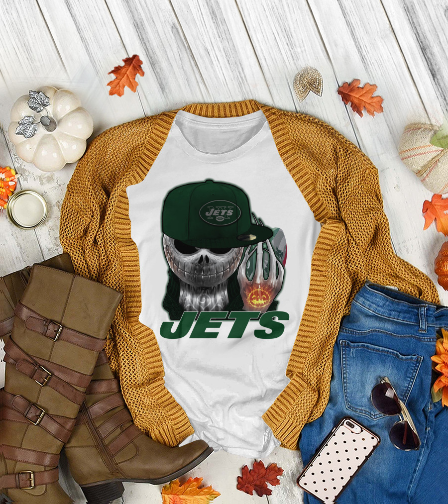 Jets Jackskull Halloween Football Fanatic T-Shirt