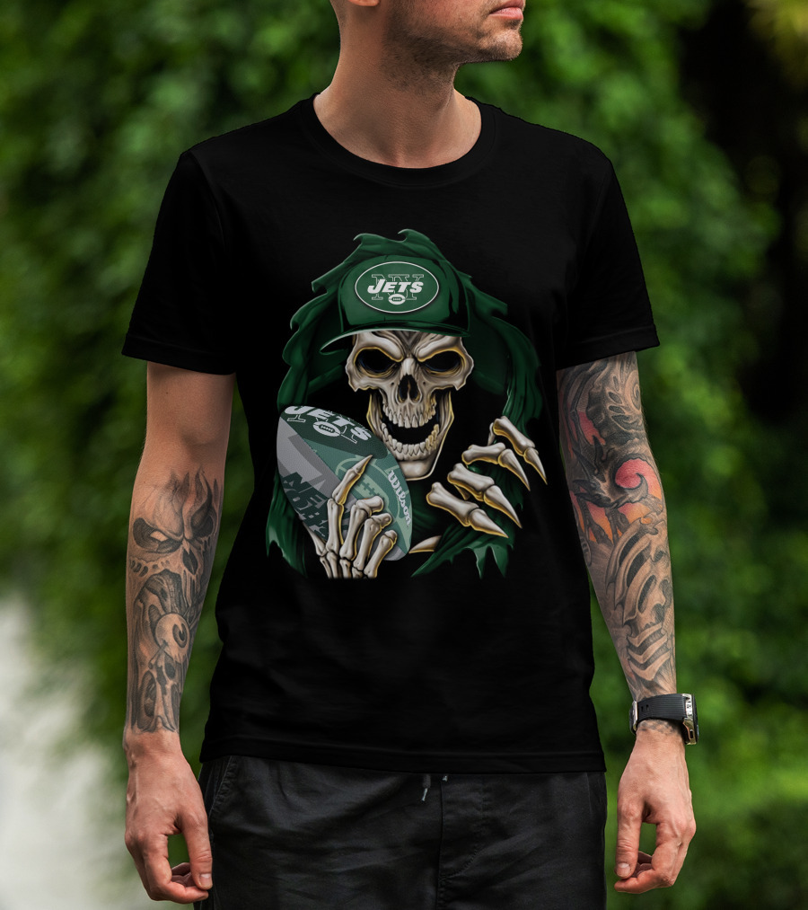 New York Jets Skullbong Skeleton Holding Football T-Shirt