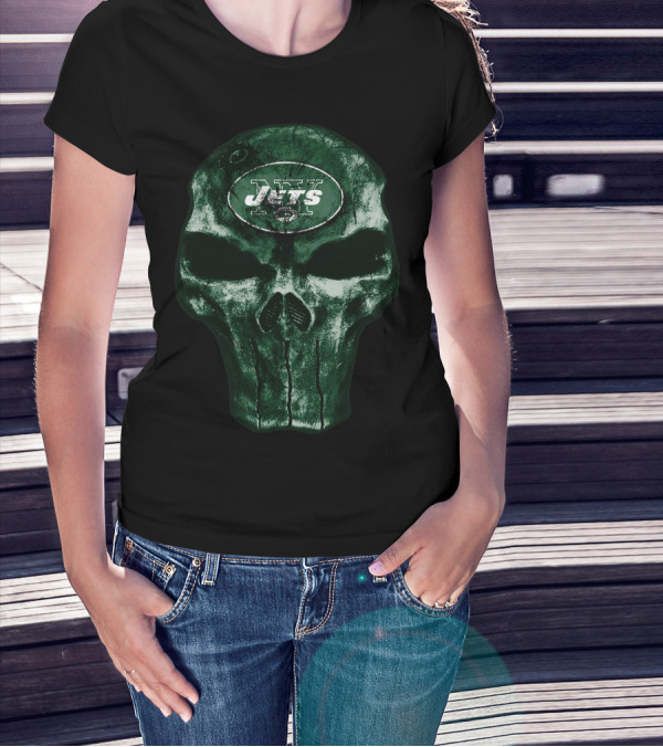 Skull V4 New York Jets Football Emblem T-Shirt
