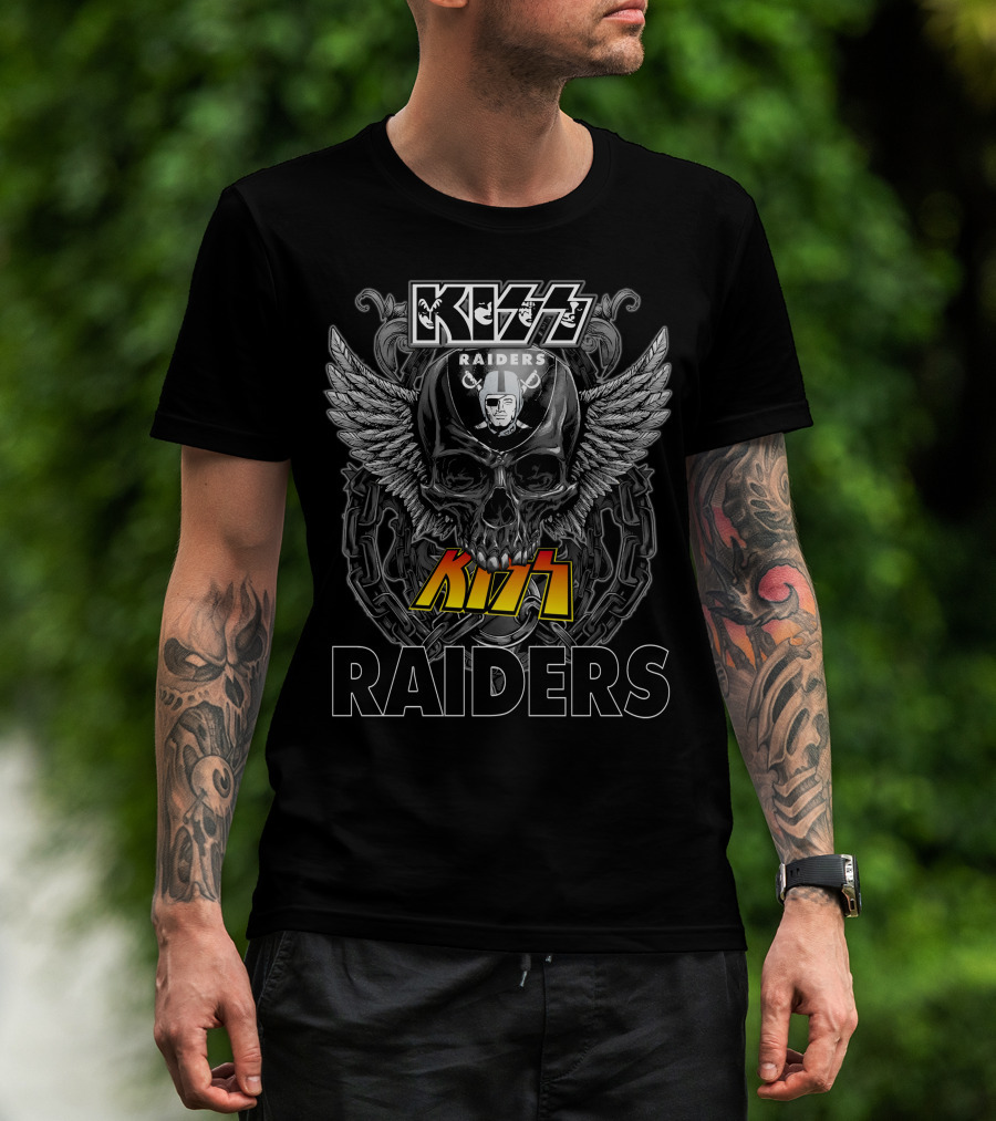 Kiss Raiders Skull Wings T-Shirt