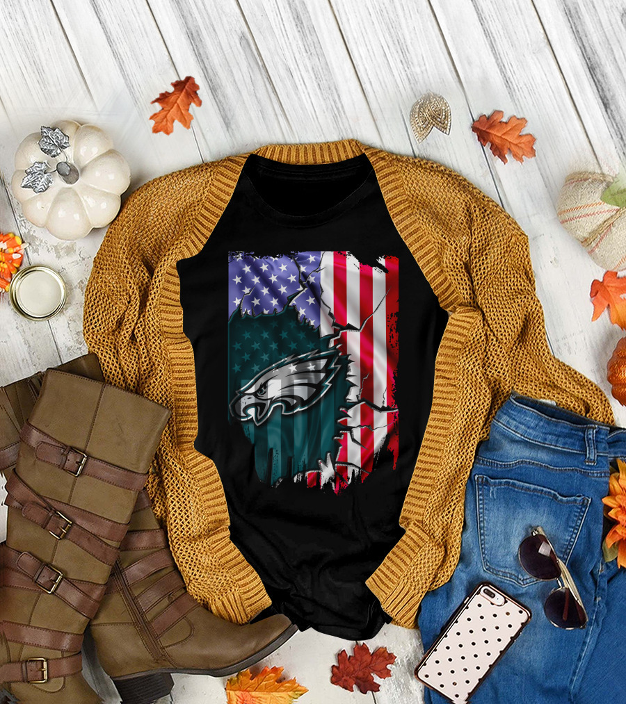 Philadelphia Eagles American Flag Ripped T-Shirt