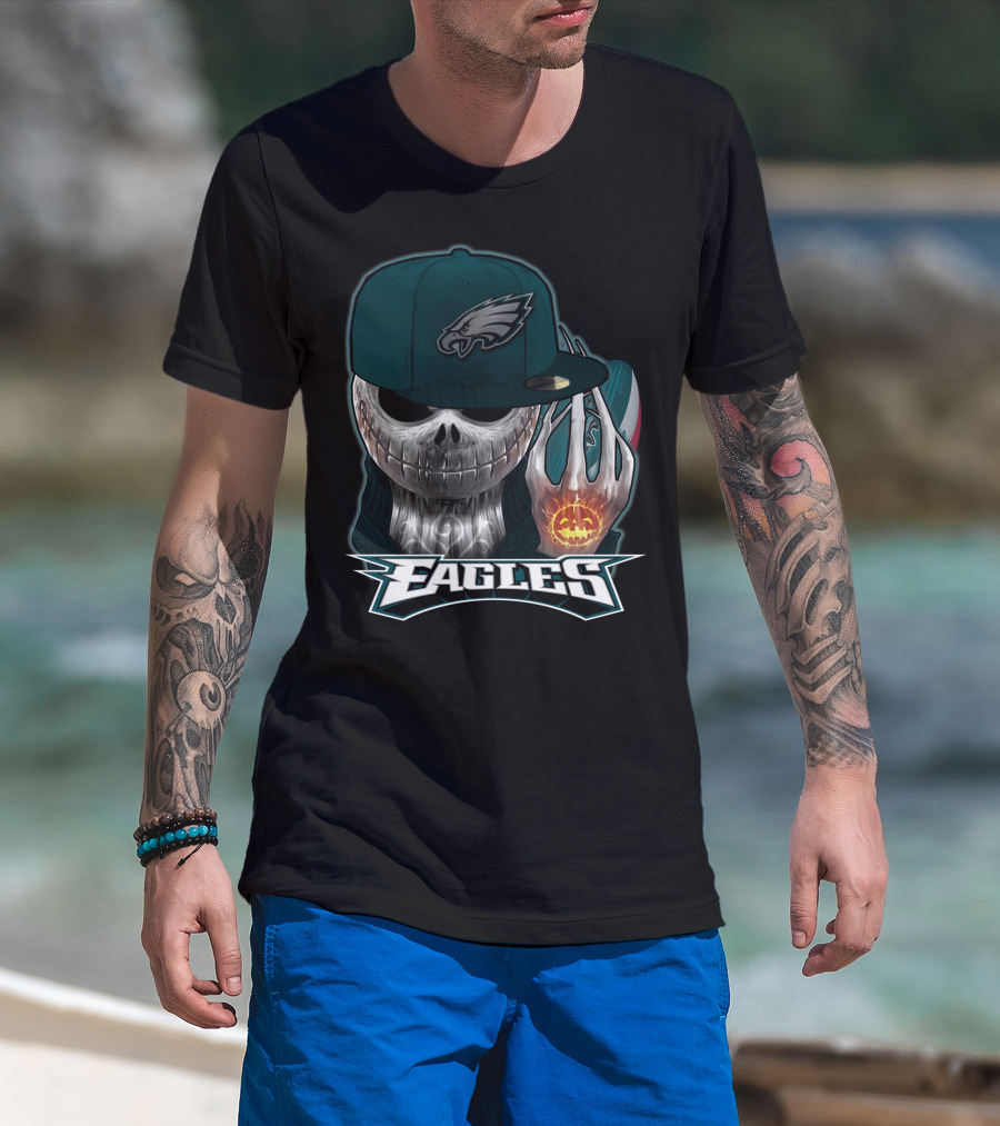 Jackskull Philadelphia Eagles Football Fan Skull Cap Halloween Pumpkin T-Shirt