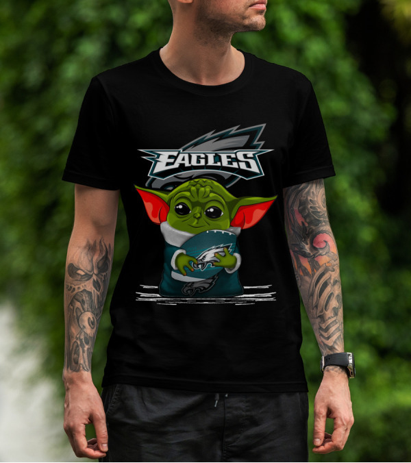Yoda V3 Philadelphia Eagles Fan Mascot Holding Football T-Shirt