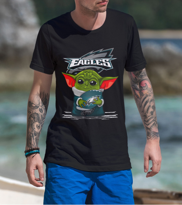 Yoda V3 Philadelphia Eagles Fan Mascot Holding Football T-Shirt