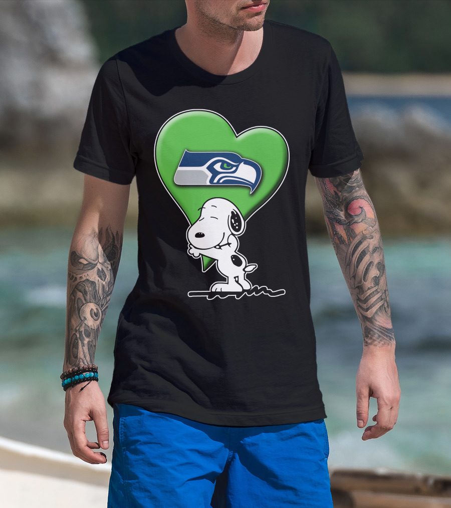 Snoopy Heart Seattle Seahawks Fan T-Shirt