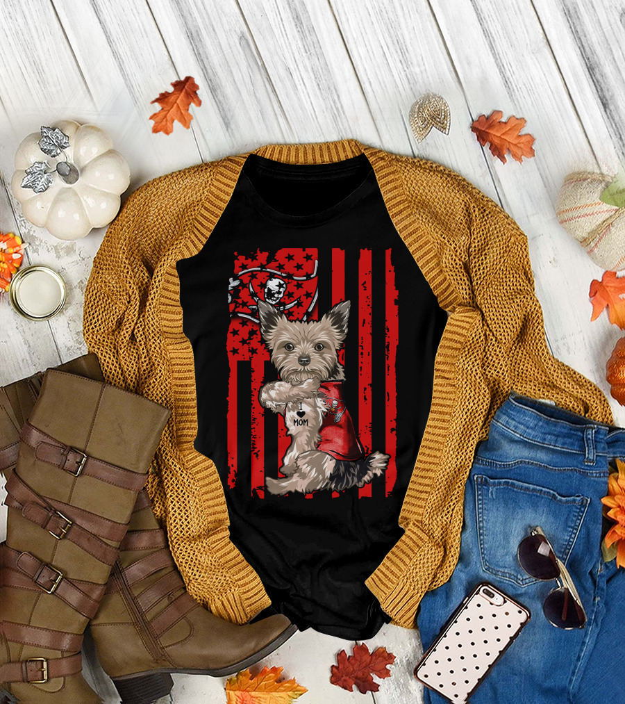 Yorkshire Terrier I Love Mom Tampa Bay Buccaneers American Flag T-Shirt