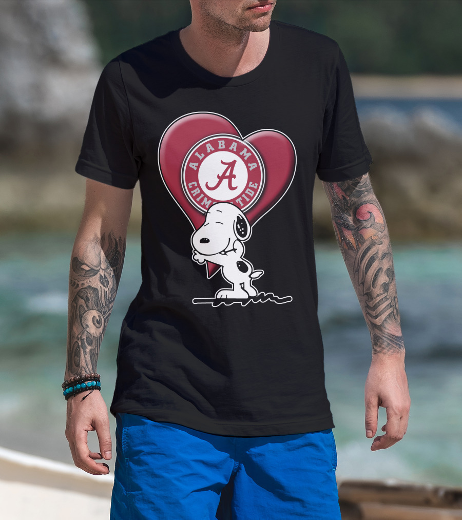 Snoopy Hugging Alabama Crimson Tide Heart T-Shirt