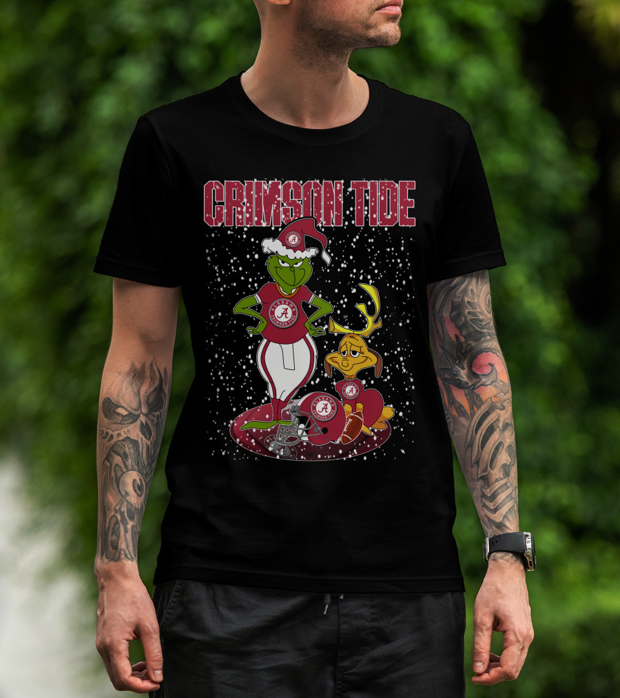 Grinchxmas Alabama Crimson Tide Holiday Cheer With Grinch And Reindeer In Snowy Scene T-Shirt
