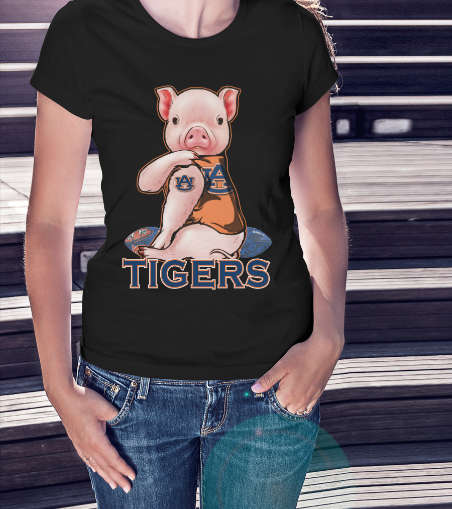 Auburn Tigers Pig With Footballs T-Shirt
