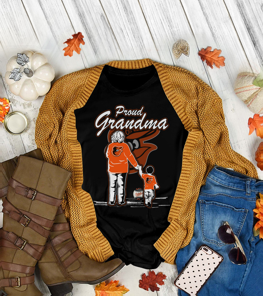 Proud Grandma Baltimore Orioles Family Baseball Fan T-Shirt