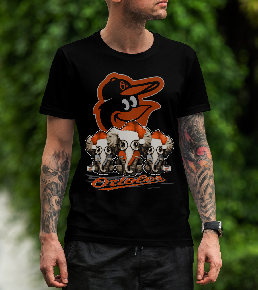 Elephan Xmas Orioles Santa Hat Baltimore Orioles T-Shirt