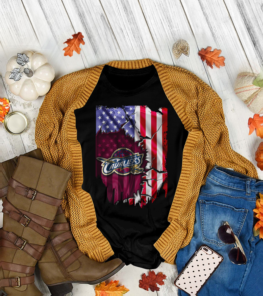 Cleveland Cavaliers USA Flag Ripped Effect T-Shirt