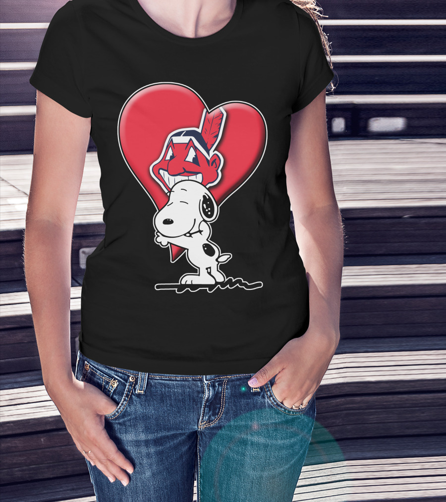 Snoopy Hugging Cleveland Indians Logo Heart T-Shirt